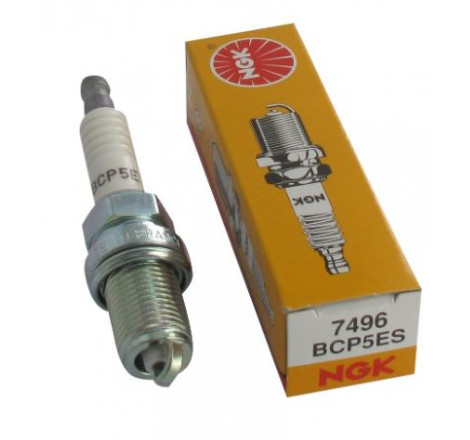 Candela ngk bcp5es stock...