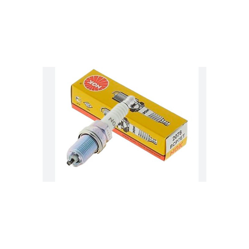 2078_bcp7et_ngk_candela_accensione.JPG Candela ngk bcp7et stock nr.2078