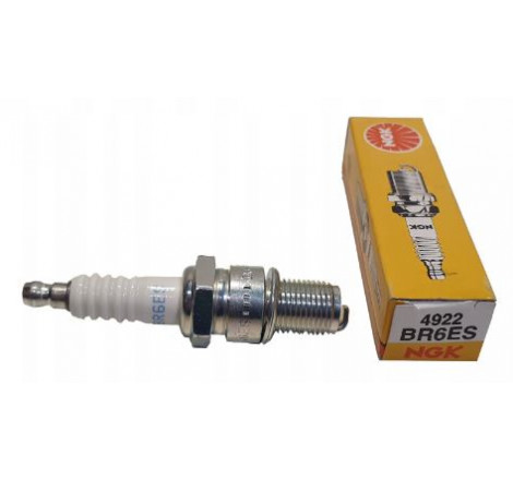 Candela ngk br6es stock...