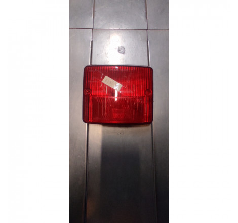 Triom corpo lum.post. vespa...