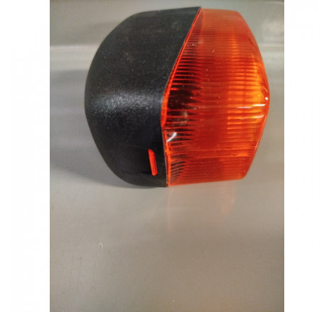 219465_SGR_2.jpg Fanale direz post dx/sx guzzi v35-50
